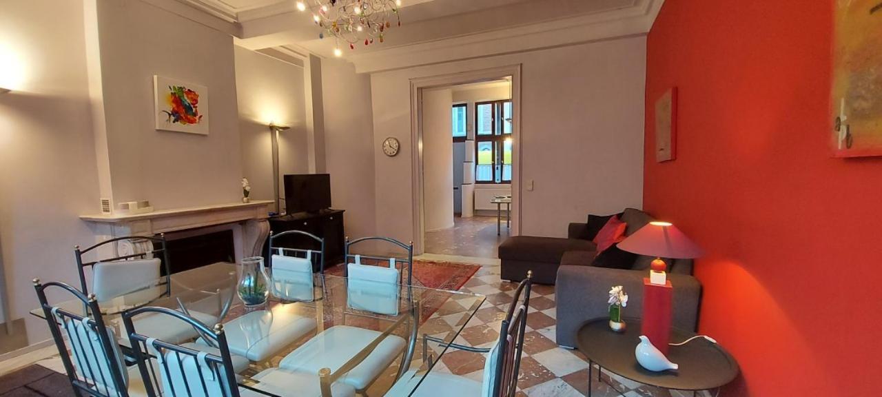 Duplex 2 Chambres Situe Au Centre Du Coeur Historique De Liège Exteriör bild