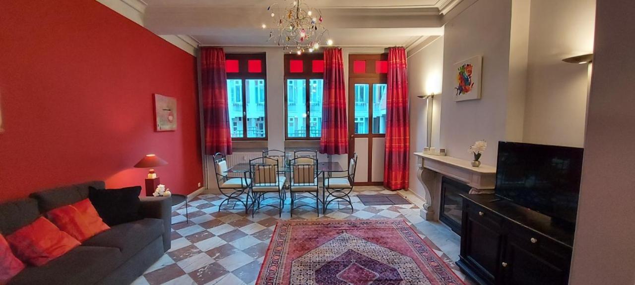 Duplex 2 Chambres Situe Au Centre Du Coeur Historique De Liège Exteriör bild